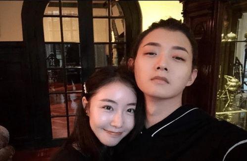 娱乐圈吃瓜小狗,揭秘“吃瓜小狗”背后的八卦风云